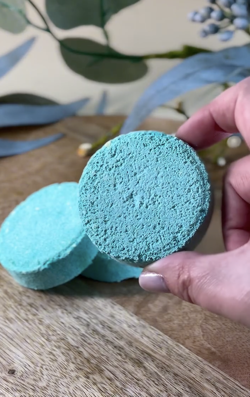 Shower bombs eucalyptus Shower bombs eucalyptus
